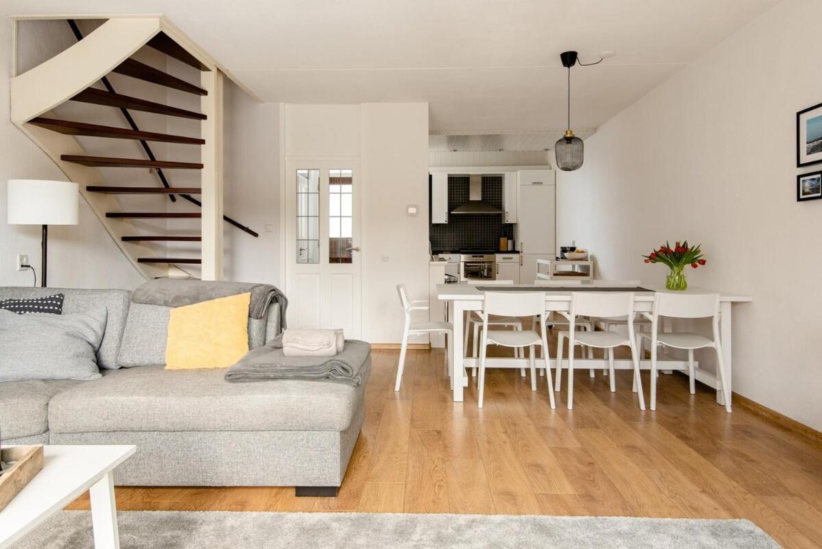 Julianadorp Zuhause Am Meer Fuer 6 Personen Mit 4 Schlafzimmern Exterior foto